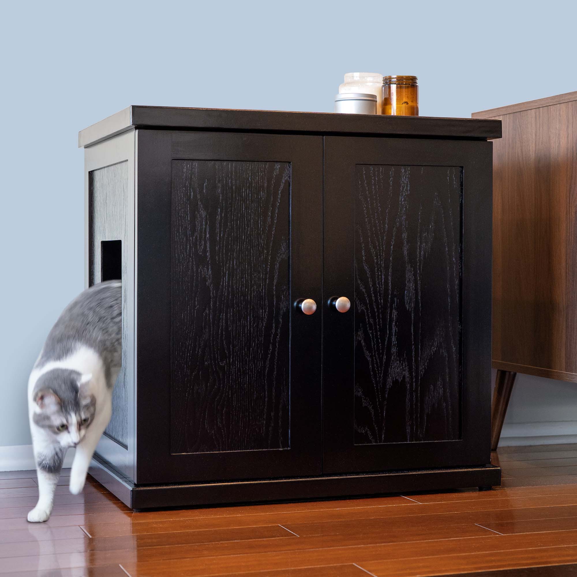 Deluxe Cat Litterbox Cabinet - Modern Style - CatsPlay Superstore