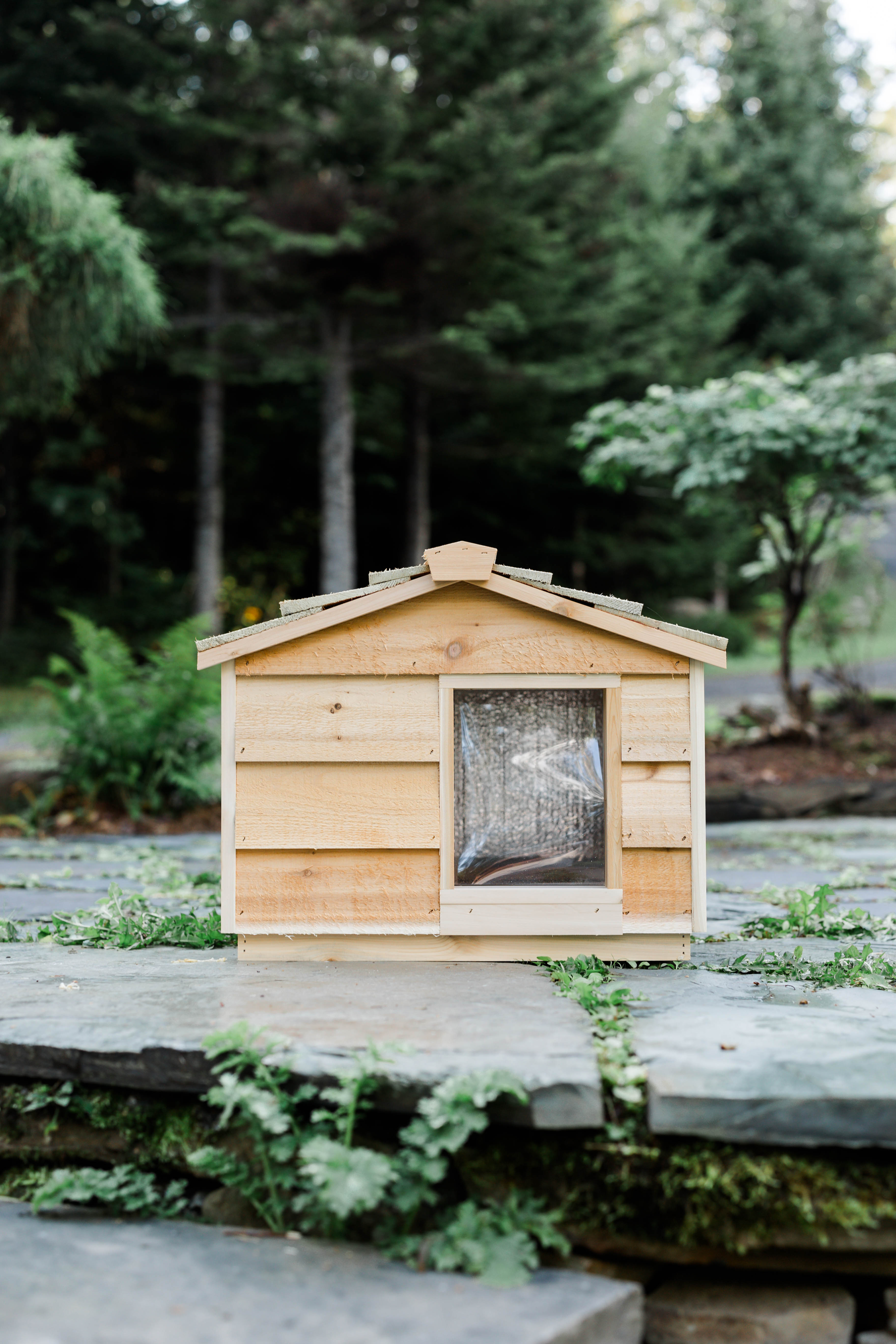 Outdoor Large Cedar Wood Cat House Shelter UC-LCH 101 - 206-UC-LCH-101 ...